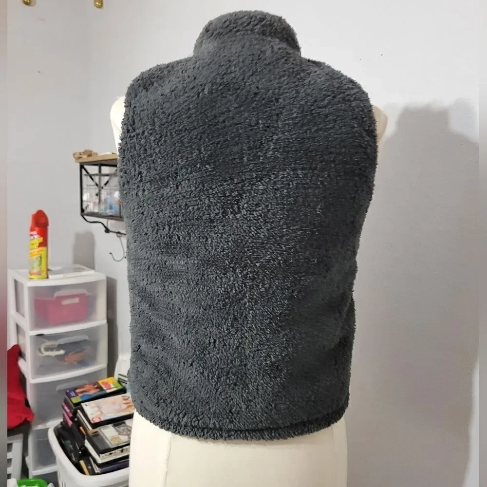 Buffalo David Bitton Boy's reversible vests Sz S And M